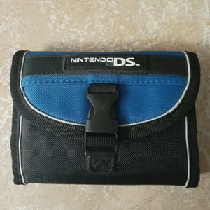 Nintendo DS case black and blue